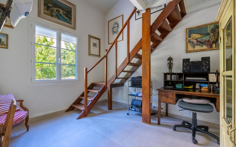 Propriété - 115 m² - 4 pièces