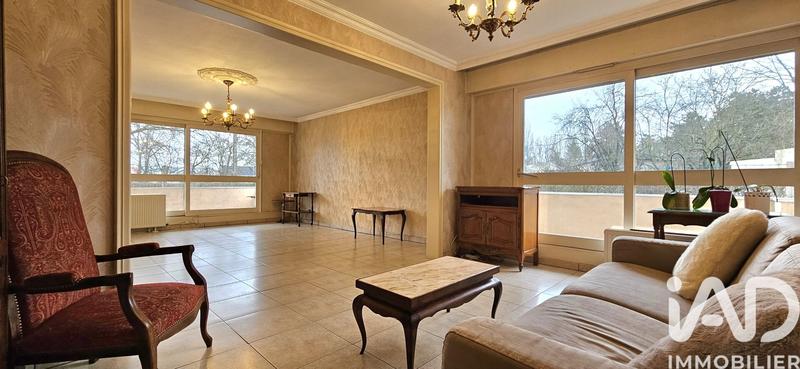 Appartement - 101 m² - 4 pièces