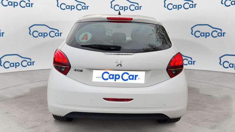 Peugeot 208 1.2 PureTech 82 Signature