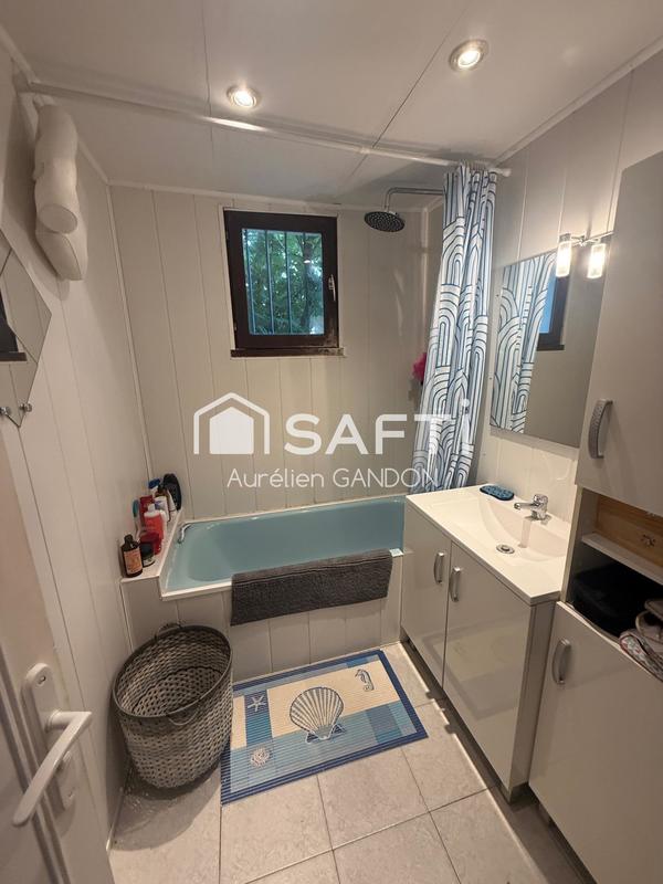 Maison - 108 m² - 6 pièces