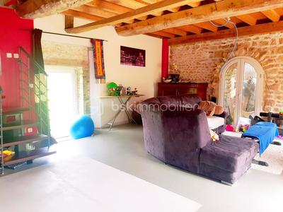 Maison en pierre - 187 m² - 6 pièces