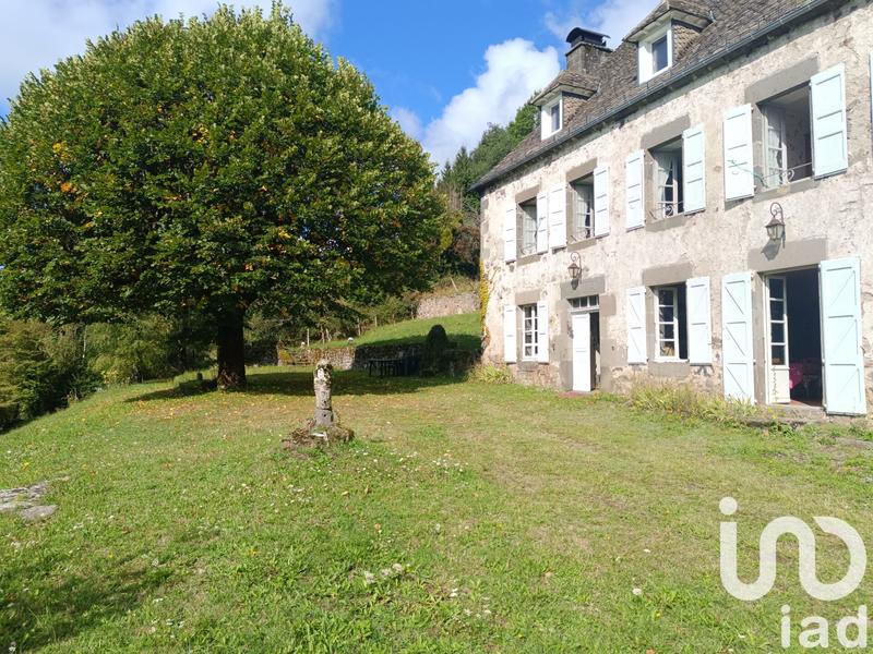 Maison - 192 m² - 8 pièces