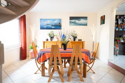 Maison - 183 m² - 5 pièces