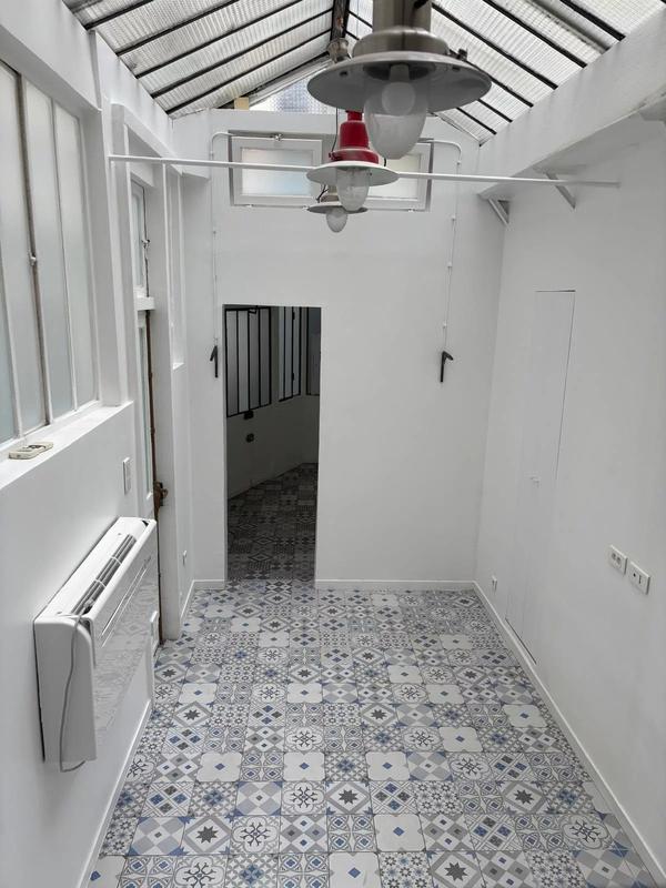 Local d'activités - 23 m²