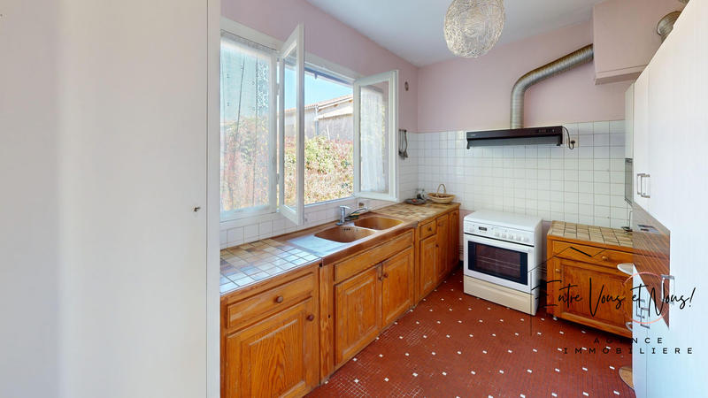 Maison traditionnelle - 80 m² - 4 pièces