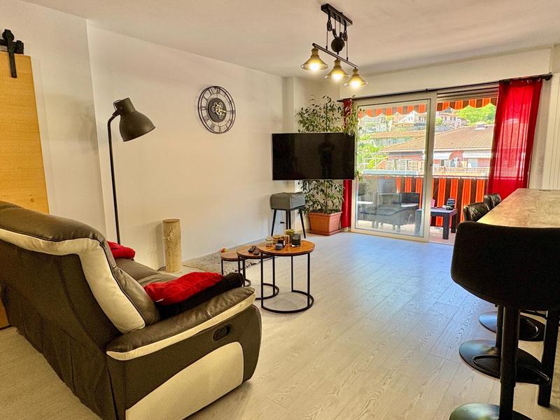 Appartement - 81 m² - 4 pièces