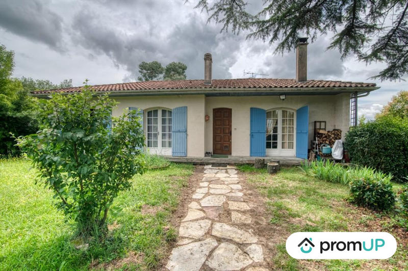 Maison traditionnelle - 147 m² - 6 pièces