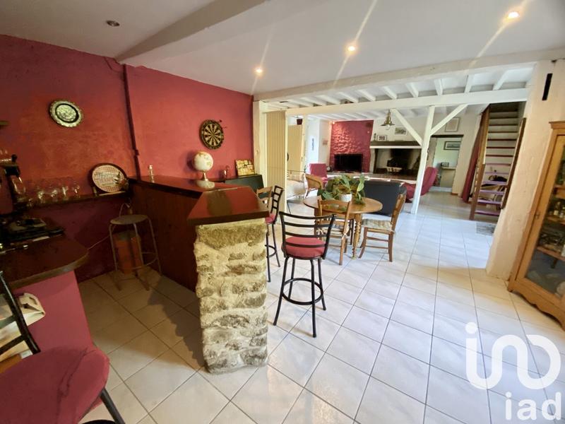 Maison - 174 m² - 7 pièces