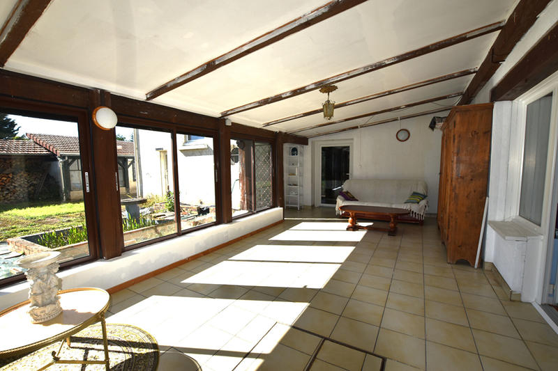 Maison - 227 m² - 11 pièces