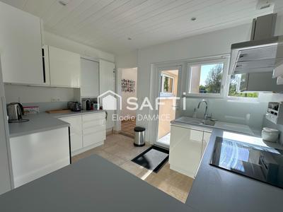 Maison - 166 m² - 6 pièces