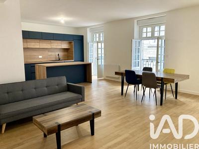 Appartement - 104 m² - 4 pièces