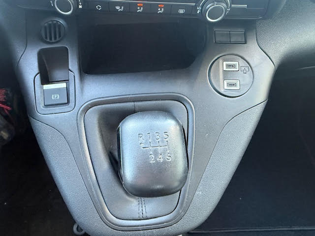 Citroën Berlingo Xl 1.5 Blue Hdi 130 Bvm6 Plus