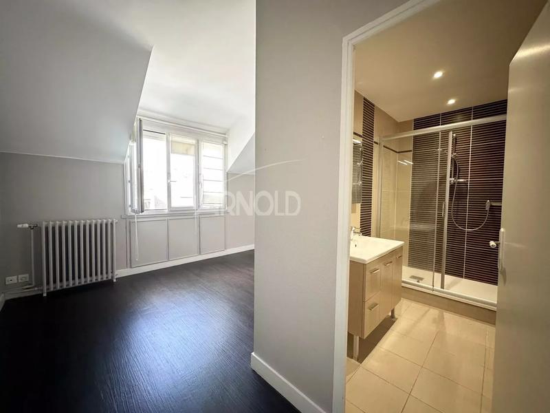 Maison - 193 m² - 7 pièces