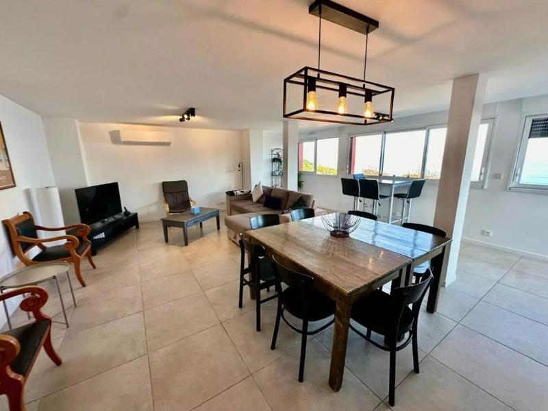 Villa - 165 m² - 5 pièces