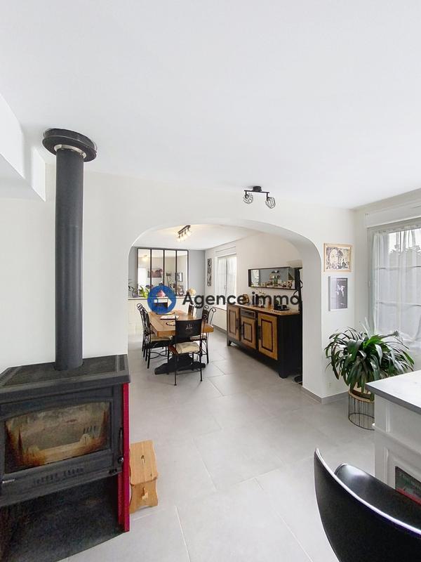 Maison traditionnelle - 106 m² - 7 pièces