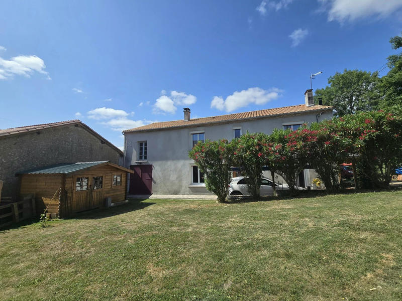 Maison ancienne - 126 m² - 6 pièces