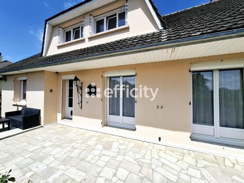 Maison - 138 m² - 7 pièces