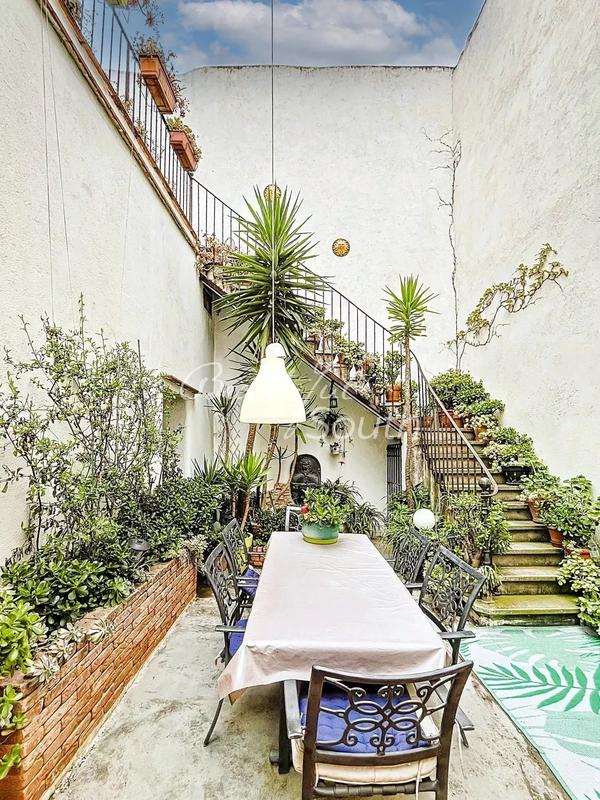 Hôtel particulier - 360 m² - 11 pièces