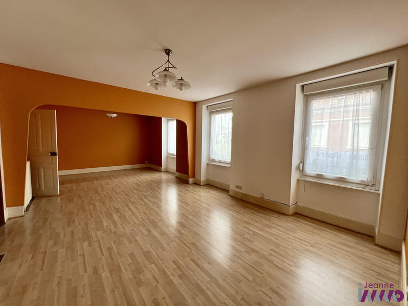 Appartement - 111 m² - 5 pièces