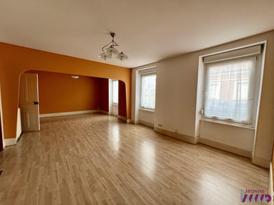Appartement - 111 m² - 5 pièces