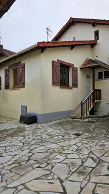 Maison - 260 m² - 13 pièces