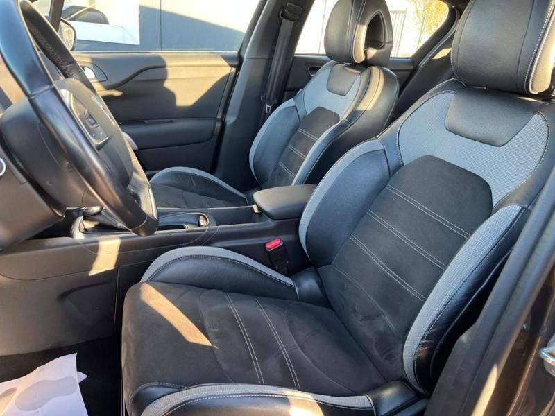 Ds Ds 4 BlueHDi 120 s&amp;S Eat6 So Chic