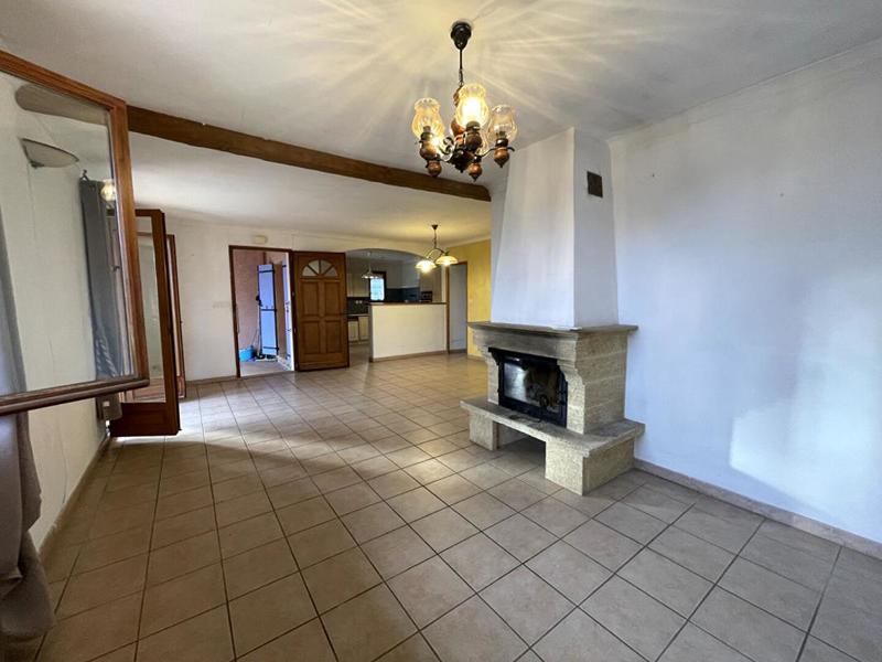 Maison - 91 m² - 5 pièces
