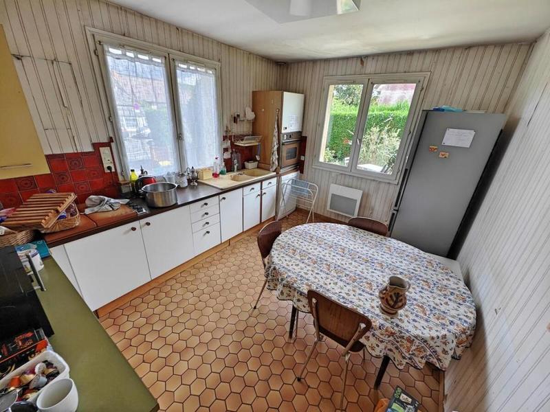 Maison - 175 m² - 12 pièces