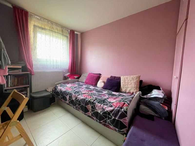 Appartement - 93 m² - 5 pièces