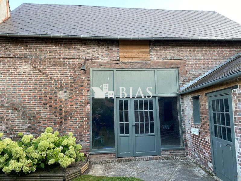 Maison - 204 m² - 10 pièces