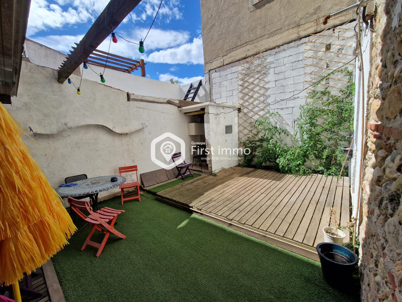 Appartement - 256 m² - 8 pièces