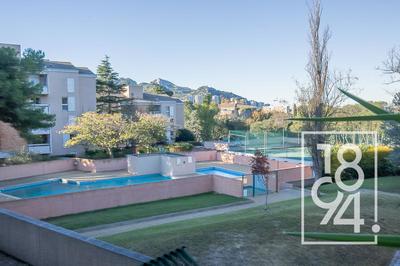 Appartement - 102 m² - 5 pièces