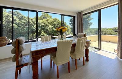 Maison d'architecte - 178 m² - 5 pièces