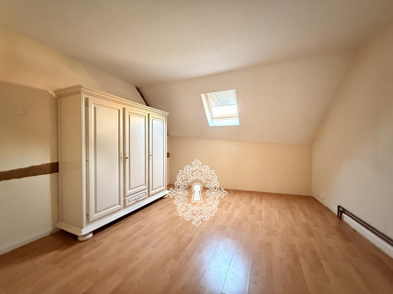 Maison - 179 m² - 5 pièces