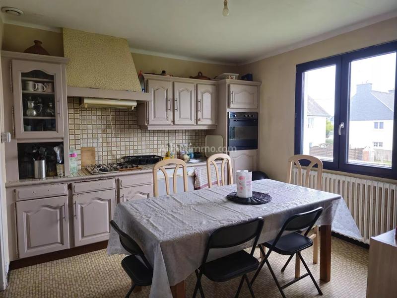 Maison - 92 m² - 4 pièces