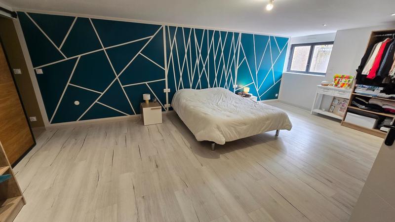 Maison - 280 m² - 4 pièces