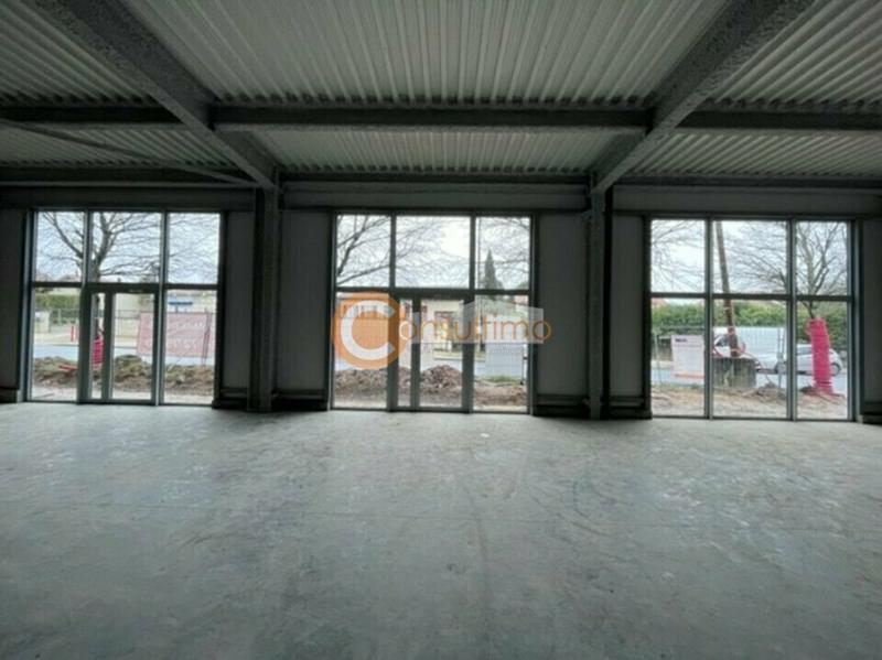 Local commercial - 104 m²