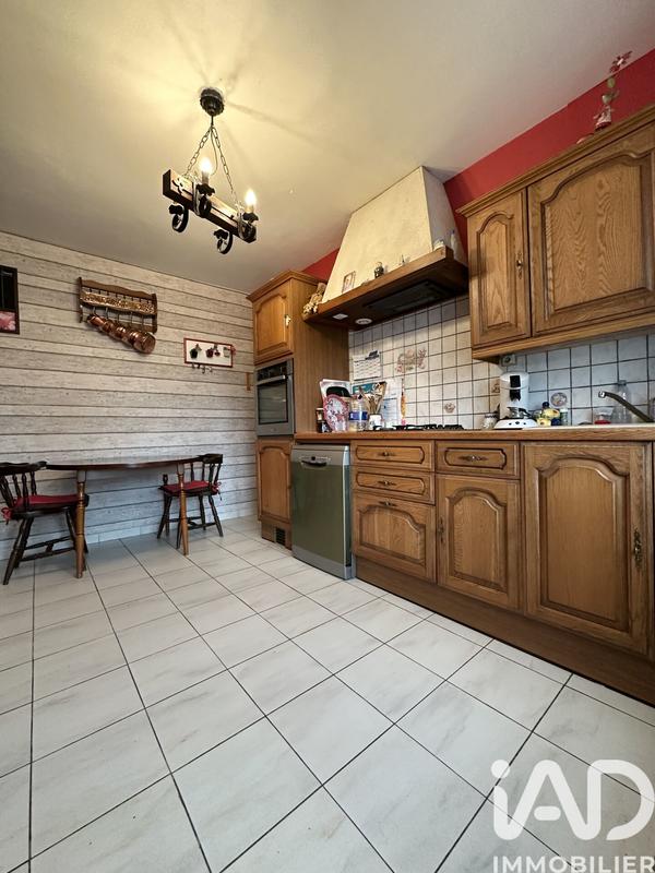 Maison - 104 m² - 6 pièces