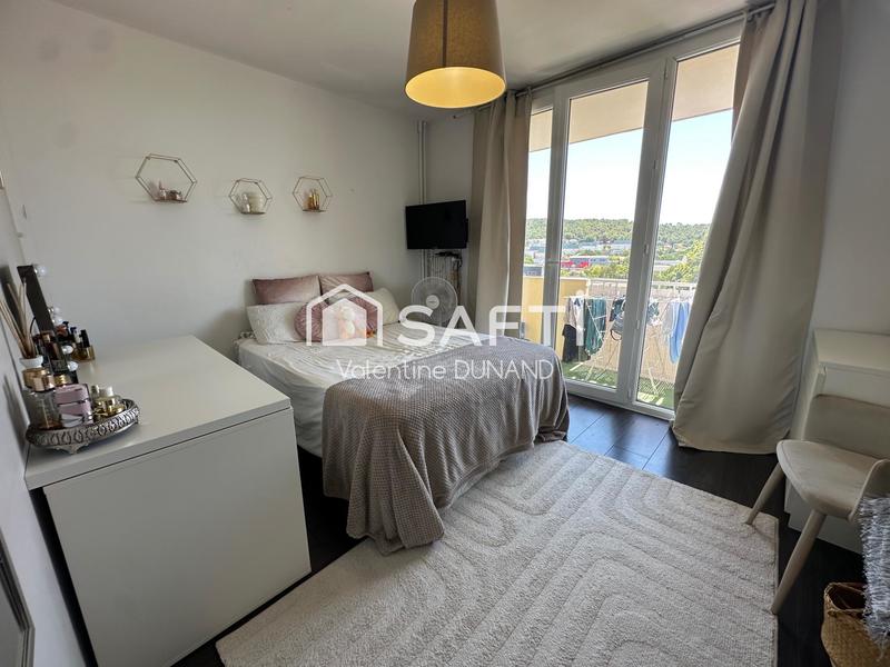 Appartement - 70 m² - 4 pièces