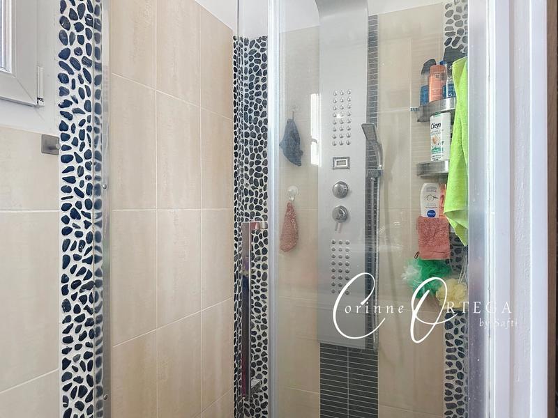 Maison - 98 m² - 5 pièces