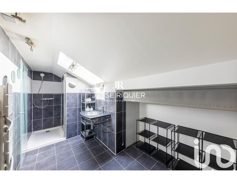 Duplex - 131 m² - 6 pièces