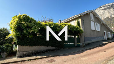 Maison ancienne - 165 m² - 7 pièces