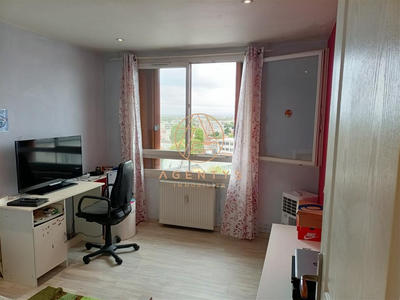 Appartement - 91 m² - 5 pièces