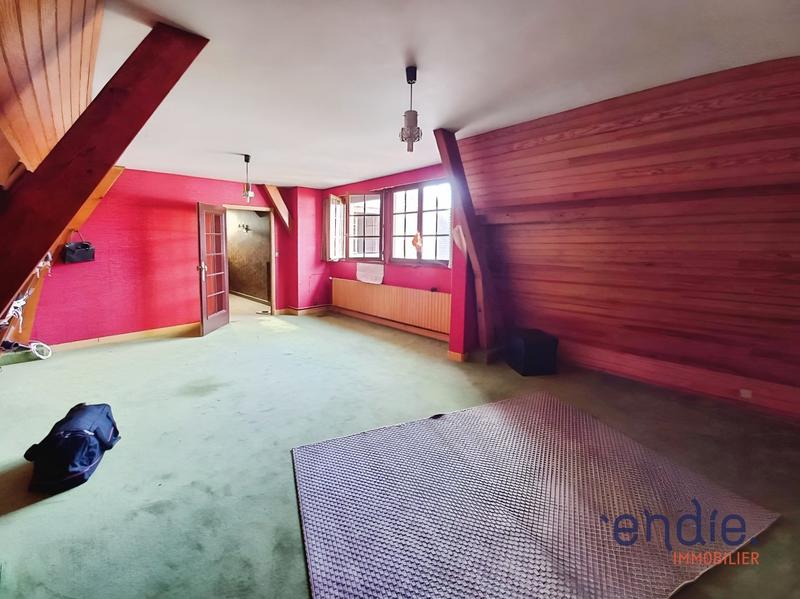 Maison - 140 m² - 6 pièces