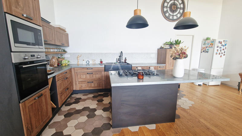 Maison - 133 m² - 5 pièces