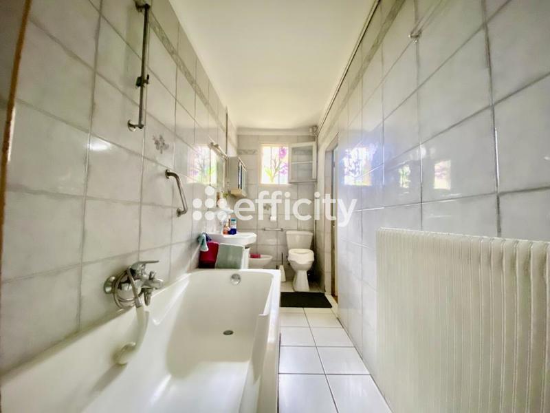 Maison - 80 m² - 3 pièces