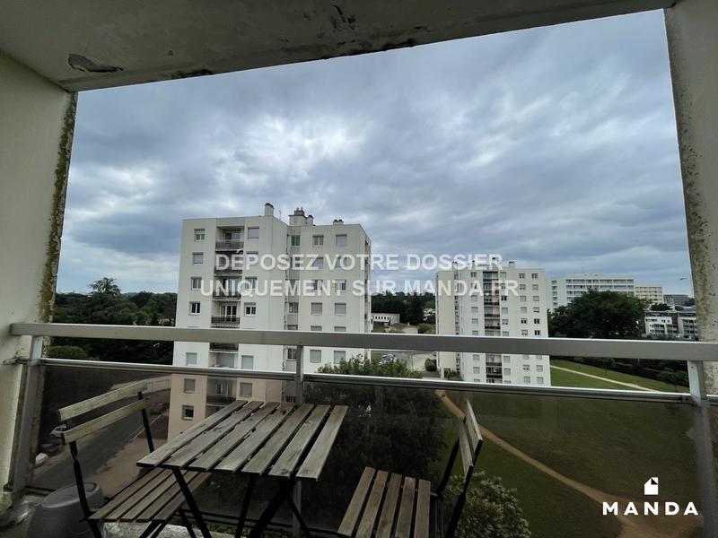 Chambre - 10 m² - 4 pièces