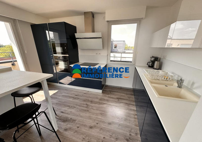 Appartement - 92 m² - 4 pièces