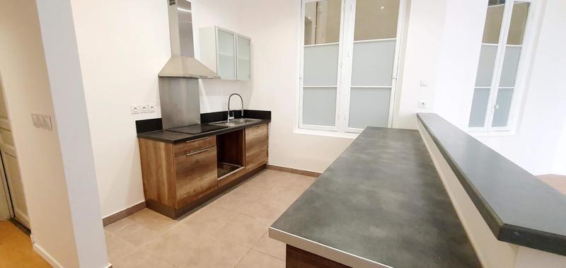 Appartement - 96 m² - 4 pièces