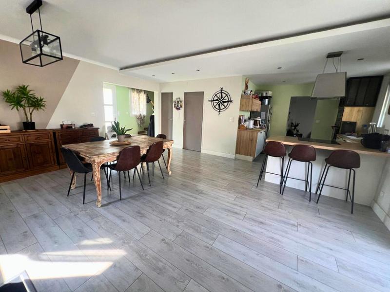 Maison - 125 m² - 6 pièces